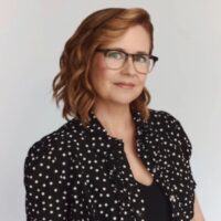 Headshot of Jenna Fischer.