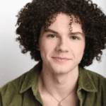 Headshot of Robbie Matthew.